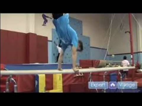 Jimnastik Ve Yuvarlanan Çocuklar İçin Gelişmiş: Paralel Bar Kullanmayı Çocuklar Jimnastik