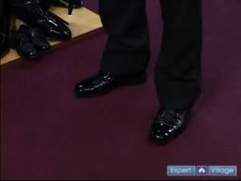 Nasıl Bir Smokin Seçmek: Resmi Ayakkabı Erkek Resmi Kıyafeti İçin Seçme