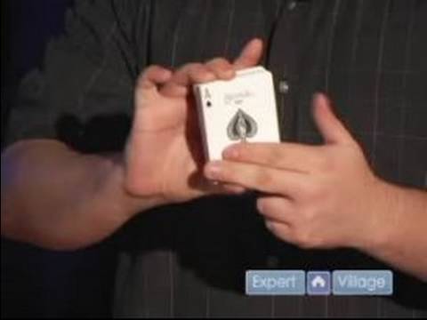Sihirli Kart Fanning Teknikleri Ortaya Koydu: Klasik Kart Fan İçin Büyü Hileci