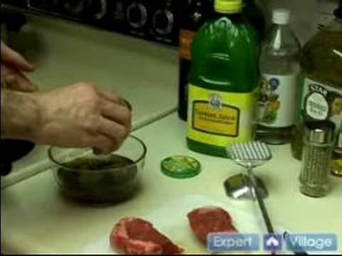 Yemek Biftek Üzerinde Uzman İpuçları : Biftek Pişirmek İçin Eti Marine Yapmak 