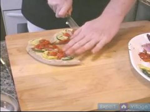 Humus Pizza Tarifi Yapmak: Nasıl Bir Humus Pizza Kesmek İçin