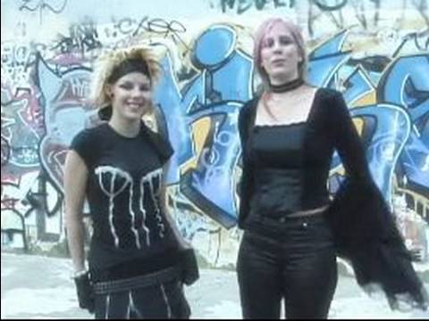 Punk Rock Moda İpuçları: Goth-Punk Moda İpuçları