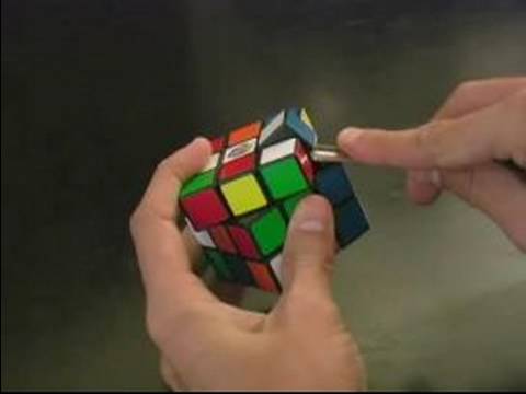 Nasıl Rubiks Cube Çözmek İçin: Bir Rubiks Küp Ayrı Almak