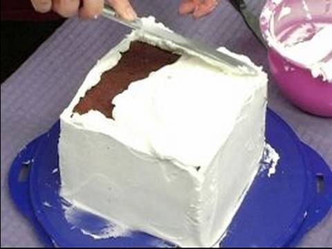 Pasta Dekorasyon İpuçları : Nasıl Frost İçin Bir Pasta Top