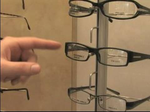 Nasıl Erkek Gözlük Seçmek İçin: Prada: Popüler Erkek Gözlük