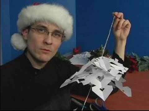 Nasıl Kağıt Kar Taneleri İçin Noel Süsleri Yapmak: Kağıt Kar Taneleri Asmak İçin İpuçları