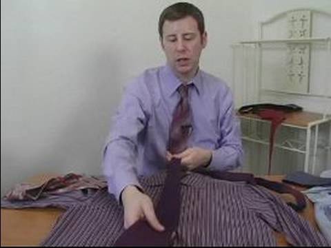 Nasıl Bir Kravat Seçmek İçin: Gömlek Kravat Desenlerle Eşleşen