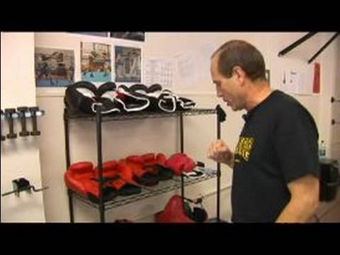 Boks Spor Salonu Ekipman: Ekipman Ve Malzemeleri Bir Boks Jimnastik Salonu İçin