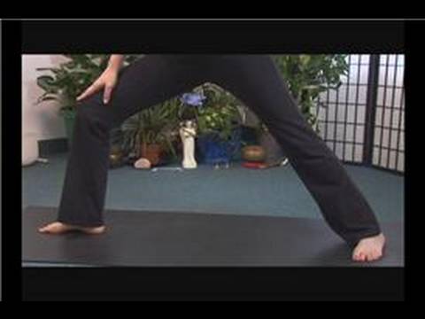 II Savaşçı Poz Yoga : Yoga Savaşçı II Poz: Öne Eğil 