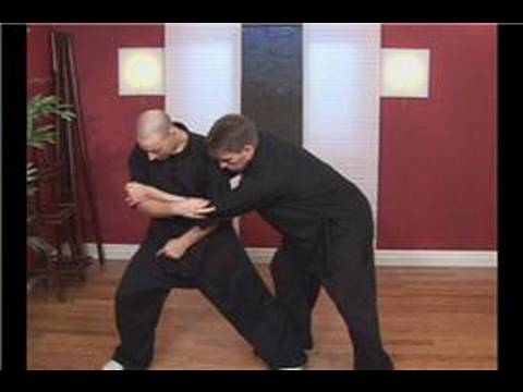 Kung Fu Öz Savunma: Kung Fu: Yan Ayı Gibi Kucaklama Savunma