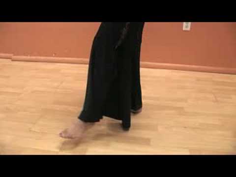 Manevi Göbek Dansı: Ayak Uzanıyor Manevi Oryantal Dans İçin