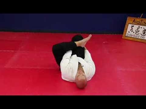 Aikido Egzersizleri Ve Uzanıyor: Aikido Kalça Ve Hamstring Uzanıyor