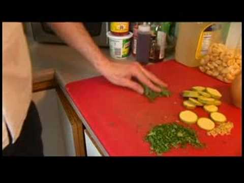 Karamelize Soğan İle Kazak Tavuk Ve Ispanak Pirinç : Kazak Tavuk: Chop Kabak