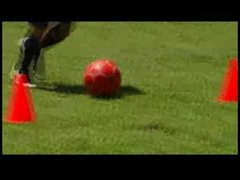 Futbol Nasıl Oynanır : Futbol Topu Top Sürmeyi 
