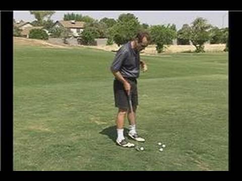 Evde Pratik Yapmak İçin Golf İpuçları : Vurma Bana Wiffle Golf Topları: Kum Takozu