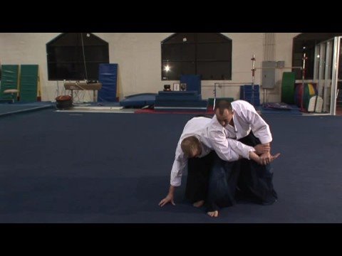 Kapmak Ve Havai Saldırılar İçin Aikido Teknikleri Aikido Tekniği: Havai Saldırı Ve Karıştırma Nefes Atmak
