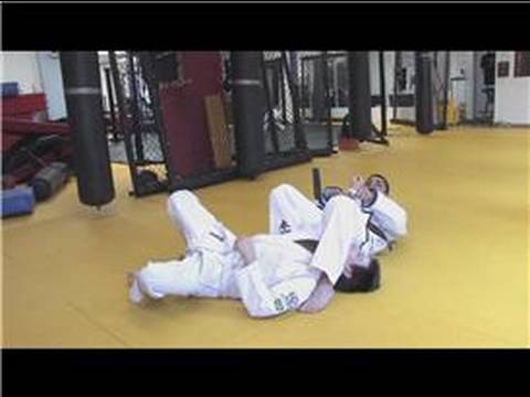 Karışık Dövüş Sanatları İpuçları: Nasıl Çapraz Başvuruda Judo Armlock: Juji Gatame