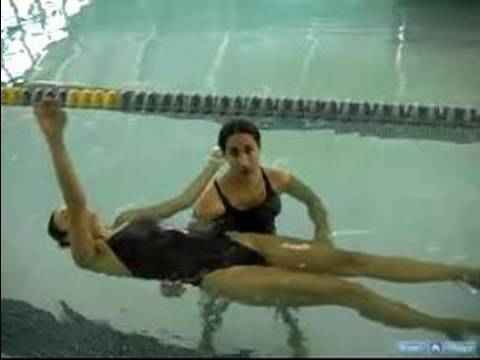 Sırtüstü Yüzme Dersleri: Sırtüstü Kol Hareket Kicking Süre Pratik