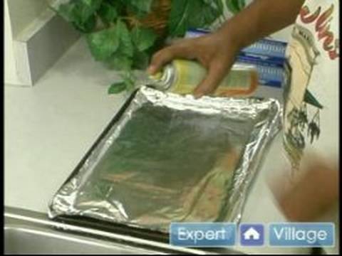 Turuncu Bal Sırlı Tavuk Kanatları Tarifi : Portakal Bal Sırlı Tavuk Kanatları İçin Pan Hazırlamak 