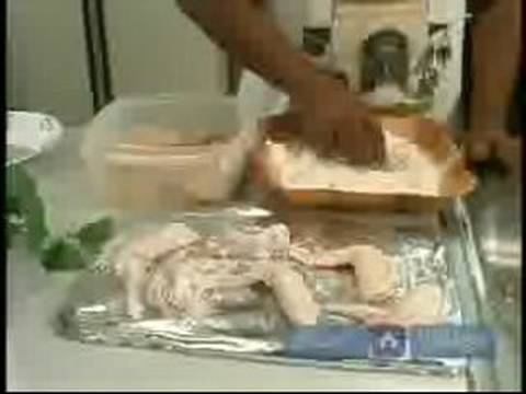 Creole Barbekü Tavuk Kanatları Kanatları Serpmek İçin Nasıl Tavuk Kanadı Barbekü Tarzı Creole Yapma : 