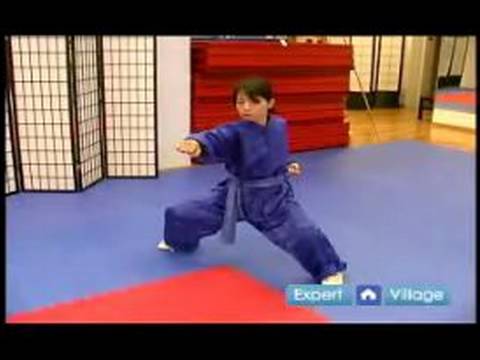 Yumruk İle Wushu At Duruşu Nasıl Wushu Tekniklerini Acemi : 