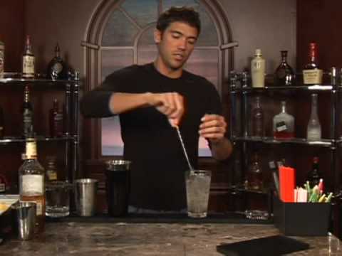 Rom Karışık İçecekler: Bölüm 3: Nasıl Kaptan'ın Creme Soda Karışık İçki Yapmak