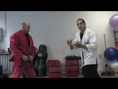 Yt - Dövüş Sanatları Ve Brezilya Jiu-Jitsu : Jiu-Jitsu Vs. Kempo
