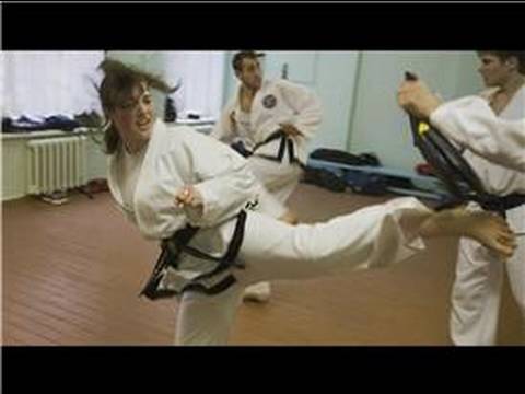 Yt - Dövüş Sanatları Ve Kendini Savunma : Shaolin Vs. Tae Kwon Do