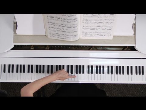 Nasıl Bir Piyanoda Yanlış Notlar Vurmak Değil: Piyano Dersleri Ve Temelleri