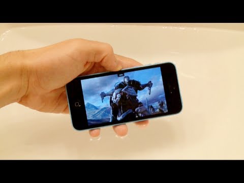 İphone 5C Su Test - Oynarken Infinity Blade 3 Sualtı